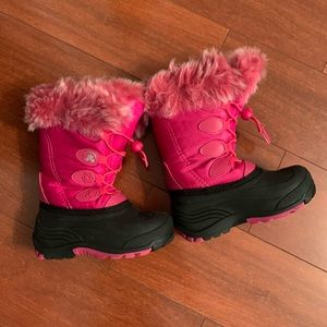 Girls pink snow boots - great condition!!